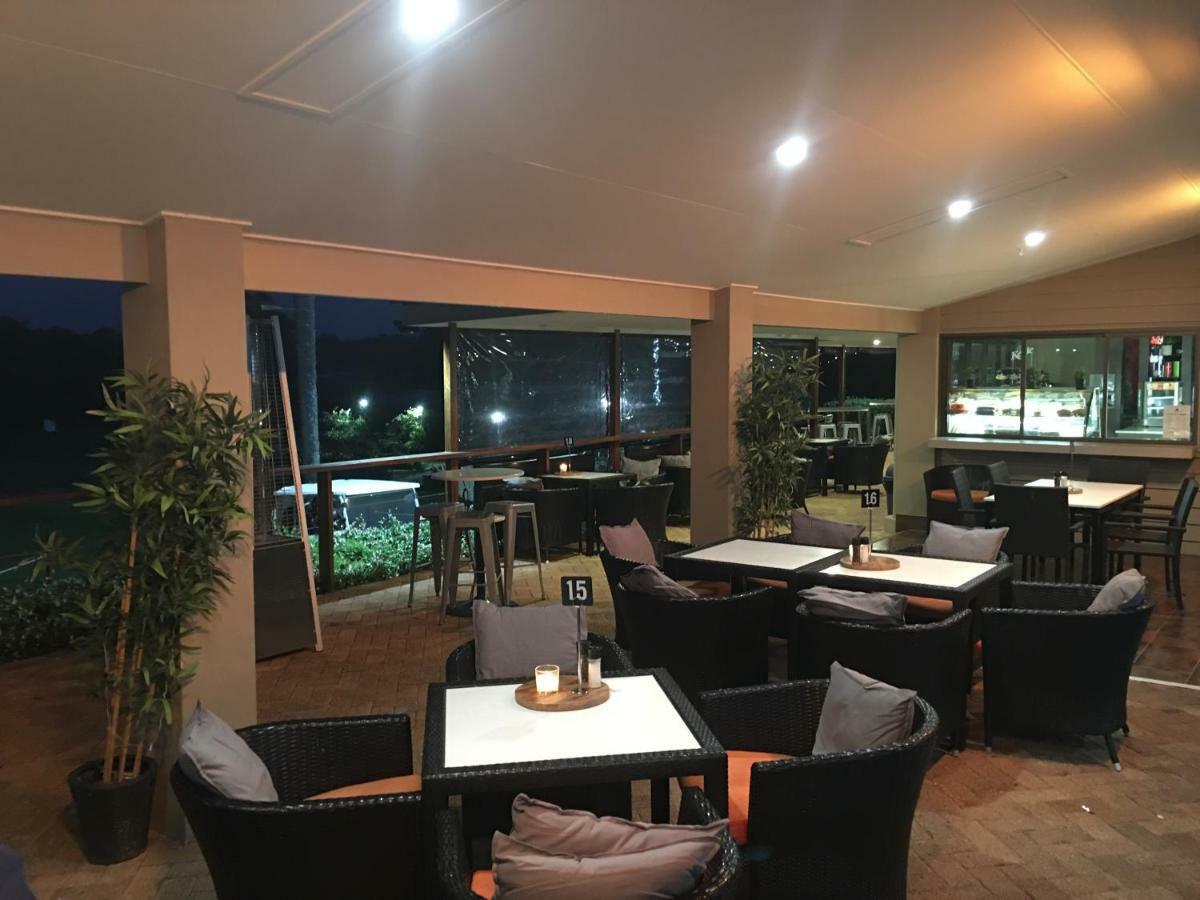 Fairway Village @ Windaroo Lakes Golf Club Exterior foto